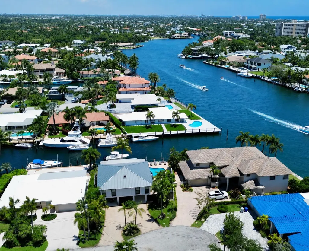 2965 NE 19th Street Pompano Beach FL 33062
