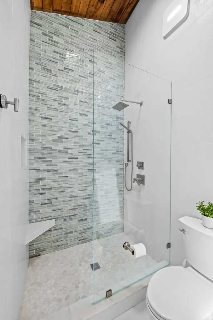 2965 NE 19th Street Pompano Beach FL 33062