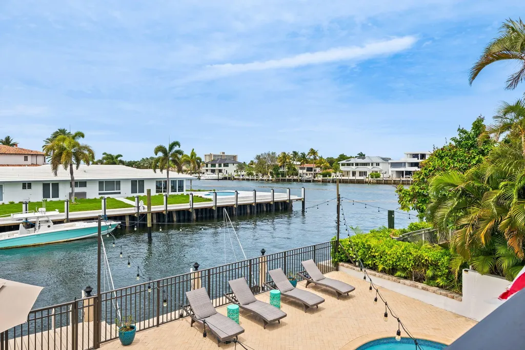 2965 NE 19th Street Pompano Beach FL 33062