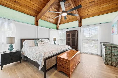 2965 NE 19th Street Pompano Beach FL 33062