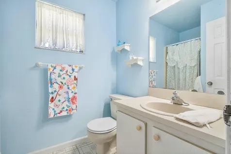 5 Via De Casas Norte Boynton Beach FL 33426