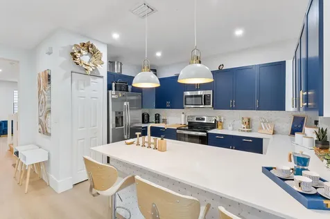 3253 W 106th Terrace Hialeah FL 33018