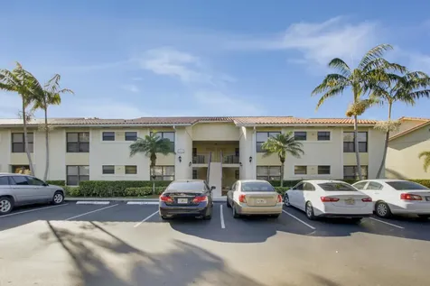 1524 Lake Crystal Drive West Palm Beach FL 33411