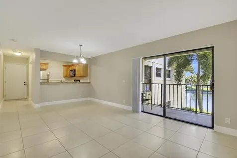 1524 Lake Crystal Drive West Palm Beach FL 33411