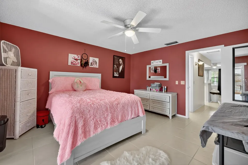23 Lake Vista Trail Port St Lucie FL 34952