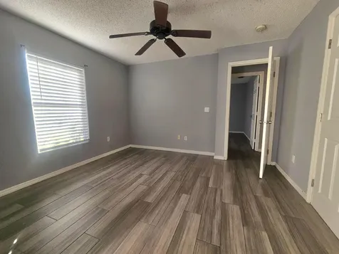 1941 SW Hampshire Lane Port St Lucie FL 34953