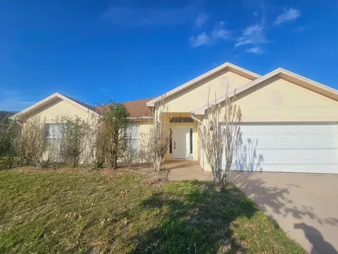 1941 SW Hampshire Lane Port St Lucie FL 34953