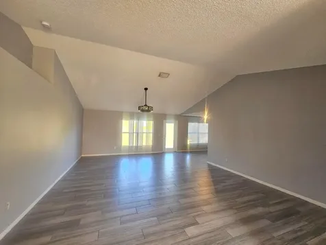 1941 SW Hampshire Lane Port St Lucie FL 34953