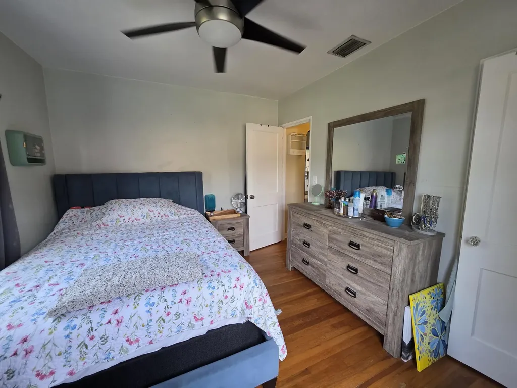 819 Valley Forge Road West Palm Beach FL 33405