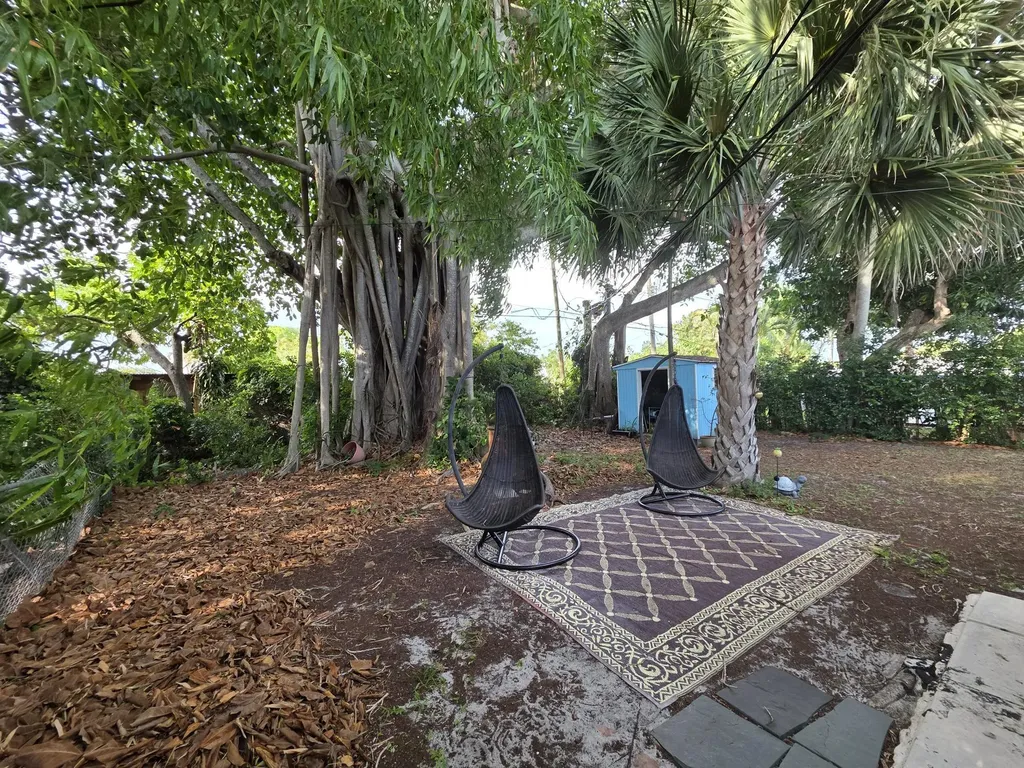 819 Valley Forge Road West Palm Beach FL 33405
