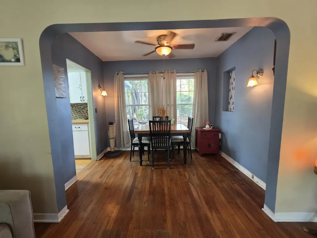 819 Valley Forge Road West Palm Beach FL 33405