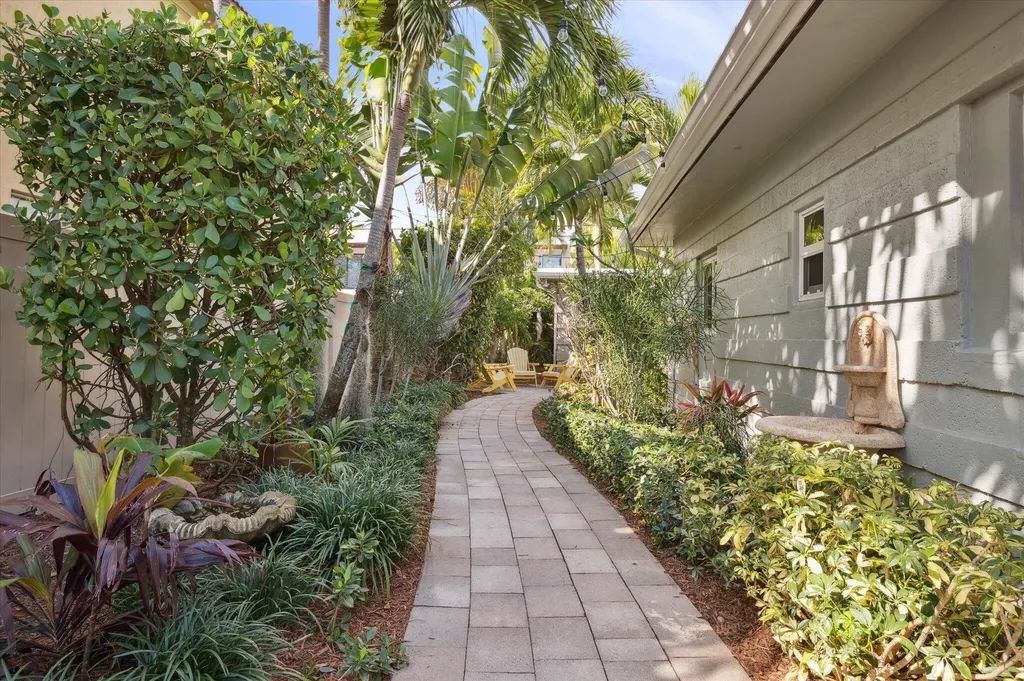 1123 NE 14th Avenue Fort Lauderdale FL 33304