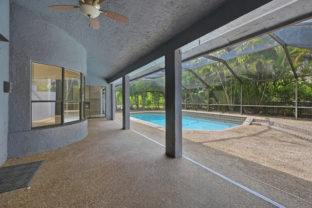 9033 NW 47th Court Coral Springs FL 33067