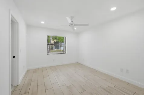 9033 NW 47th Court Coral Springs FL 33067