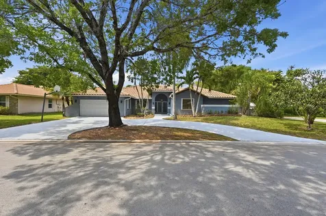 9033 NW 47th Court Coral Springs FL 33067
