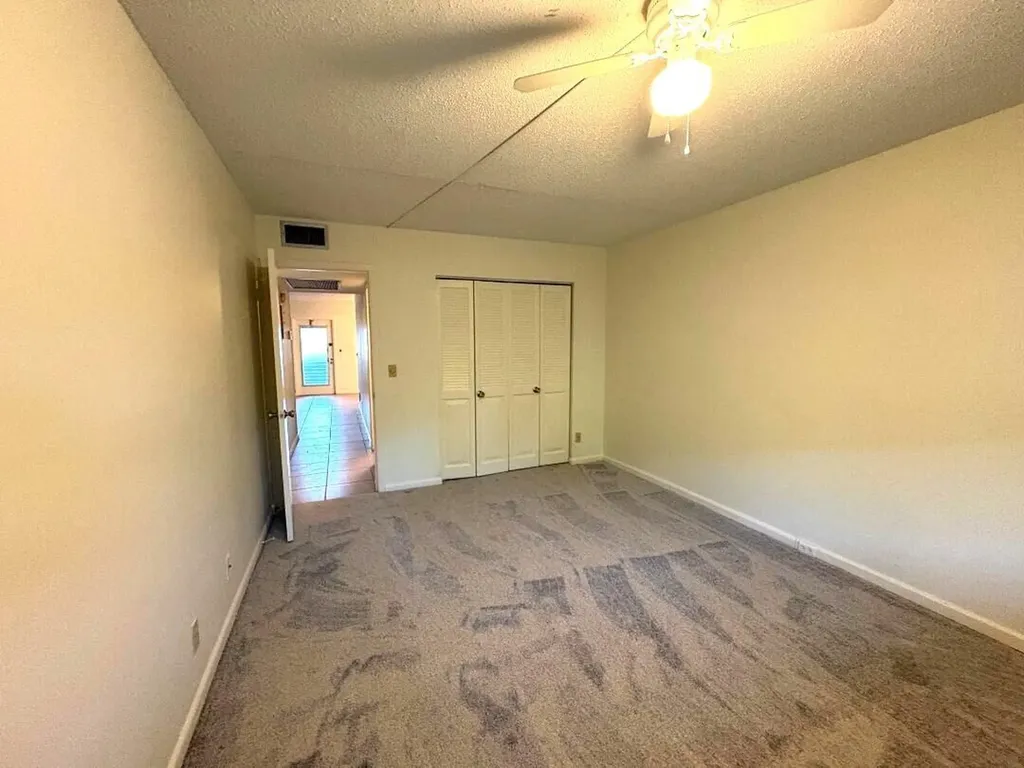 1019 Newport G Deerfield Beach FL 33442