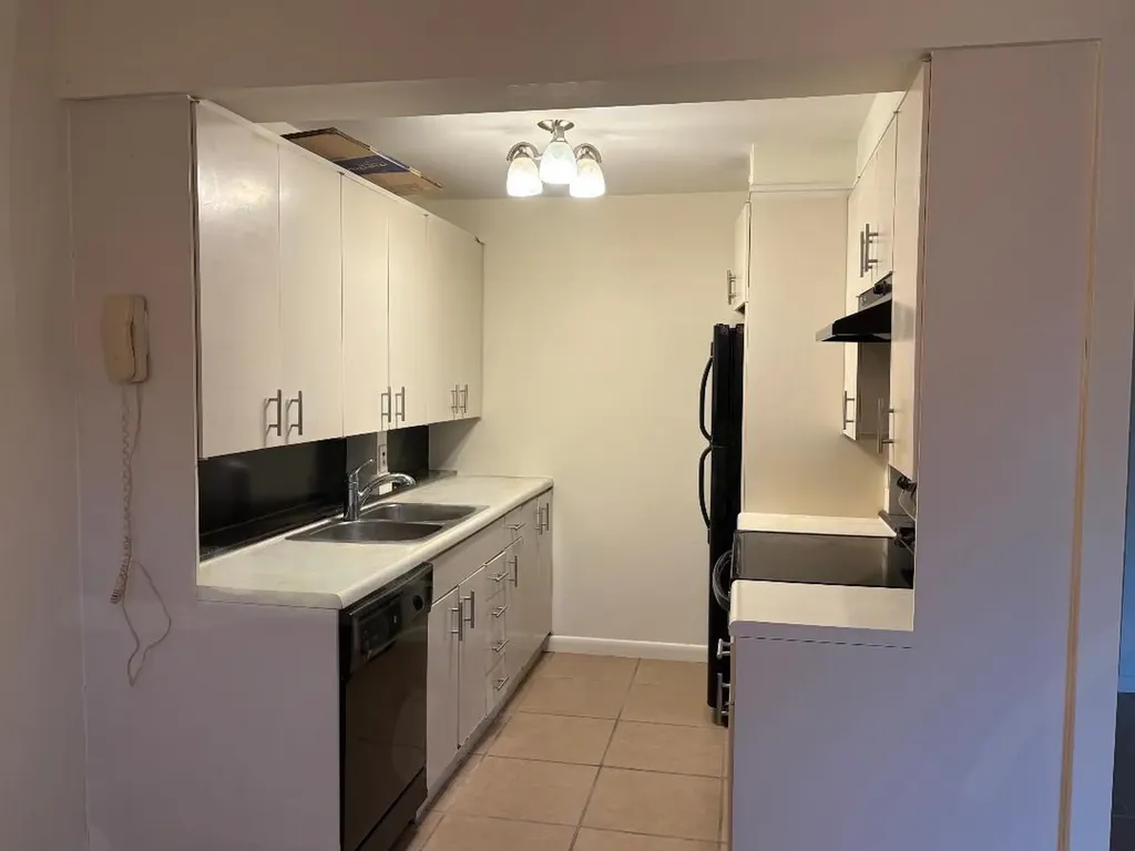 1019 Newport G Deerfield Beach FL 33442