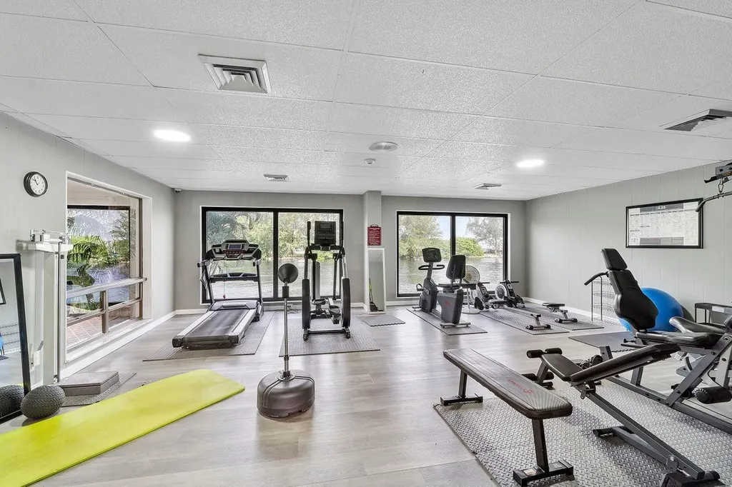 1401 N Riverside Drive Pompano Beach FL 33062