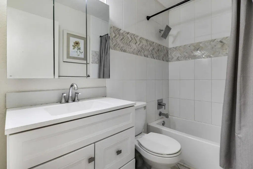 3336 Ave Villandry Delray Beach FL 33445