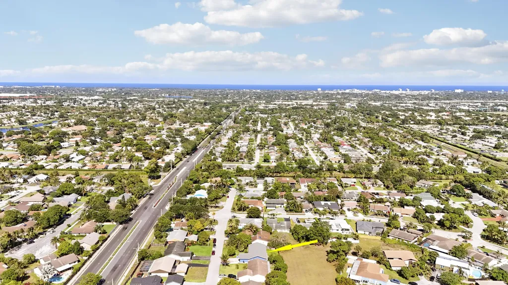3336 Ave Villandry Delray Beach FL 33445
