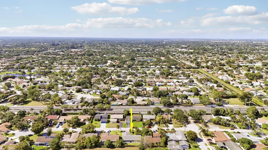 3336 Ave Villandry Delray Beach FL 33445