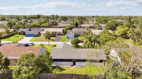 3336 Ave Villandry Delray Beach FL 33445