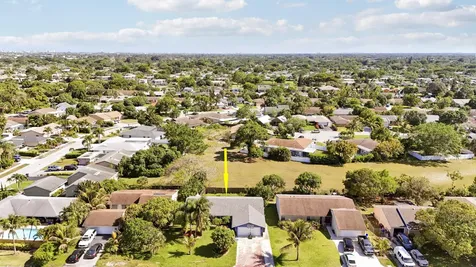 3336 Ave Villandry Delray Beach FL 33445