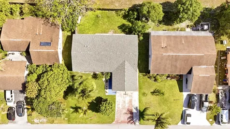 3336 Ave Villandry Delray Beach FL 33445