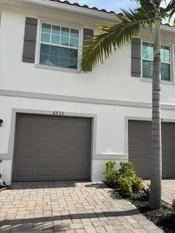 6733 Broadwater Lane Greenacres FL 33467