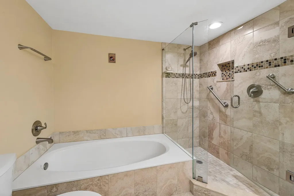 9681 E Sills Drive E Boynton Beach FL 33437