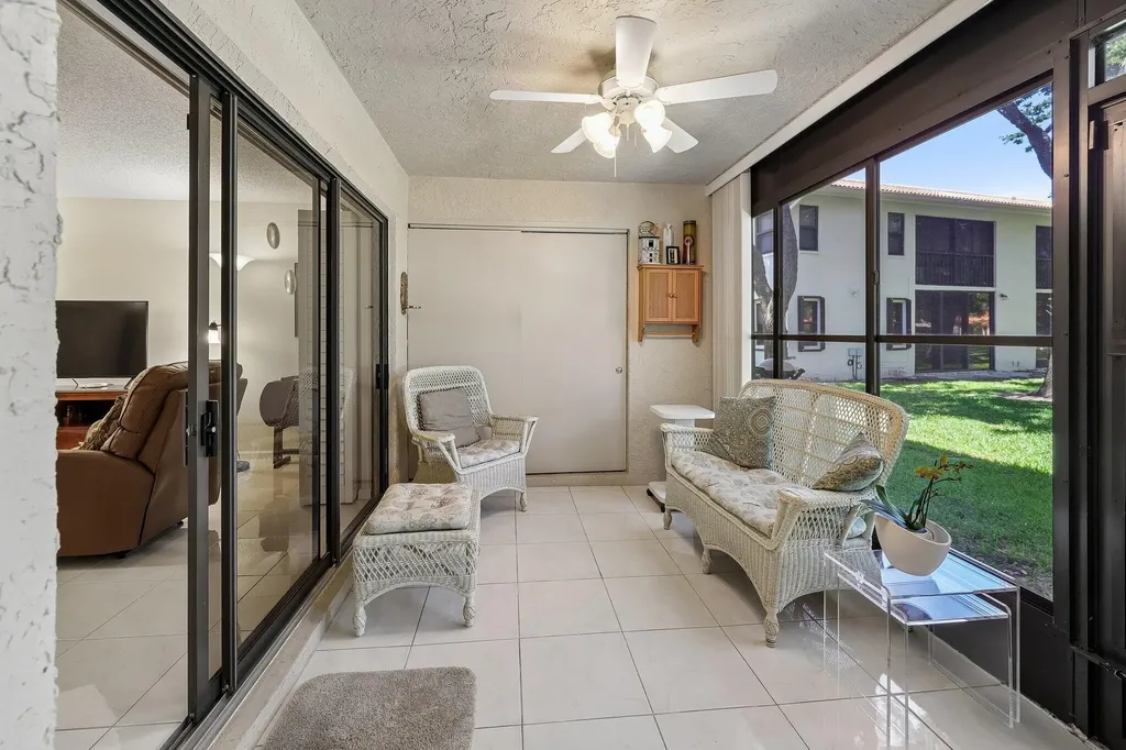 9681 E Sills Drive E Boynton Beach FL 33437