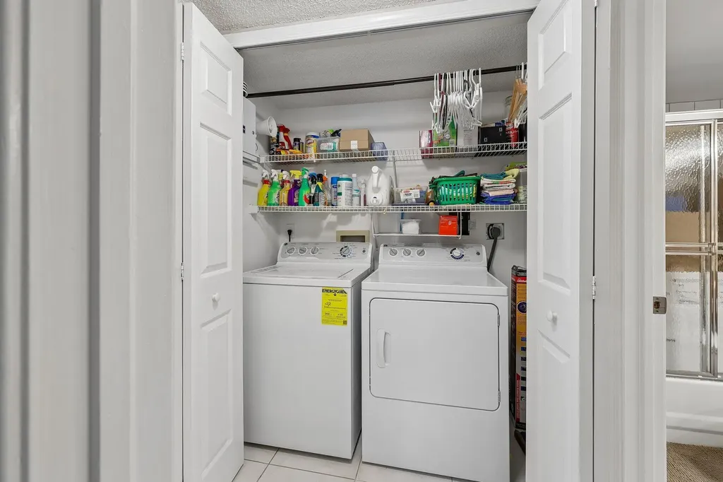 9681 E Sills Drive E Boynton Beach FL 33437