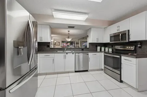 9681 E Sills Drive E Boynton Beach FL 33437