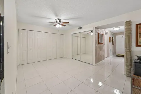 9681 E Sills Drive E Boynton Beach FL 33437