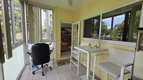 5161 W Oakland Park Boulevard Lauderdale Lakes FL 33313