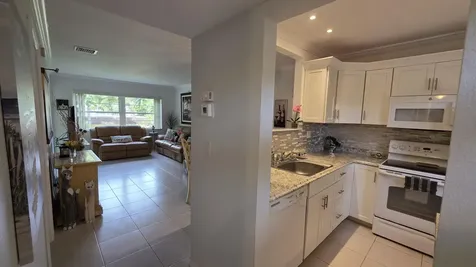 5161 W Oakland Park Boulevard Lauderdale Lakes FL 33313