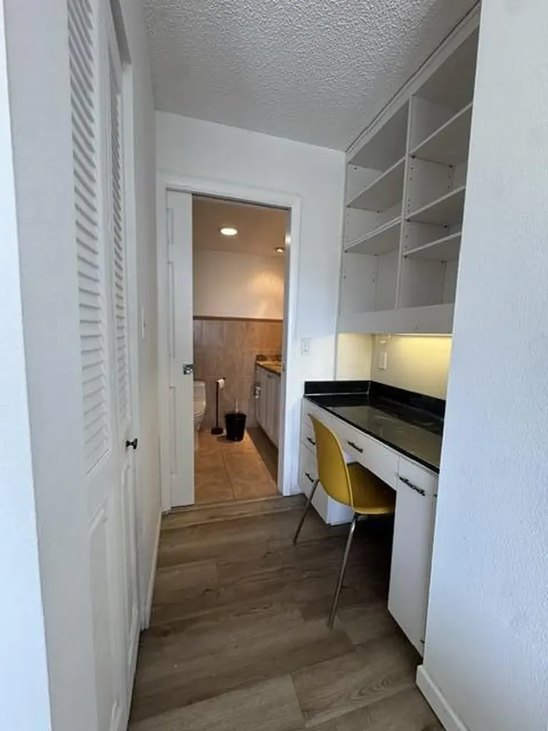 2201 S Ocean Drive Hollywood FL 33019