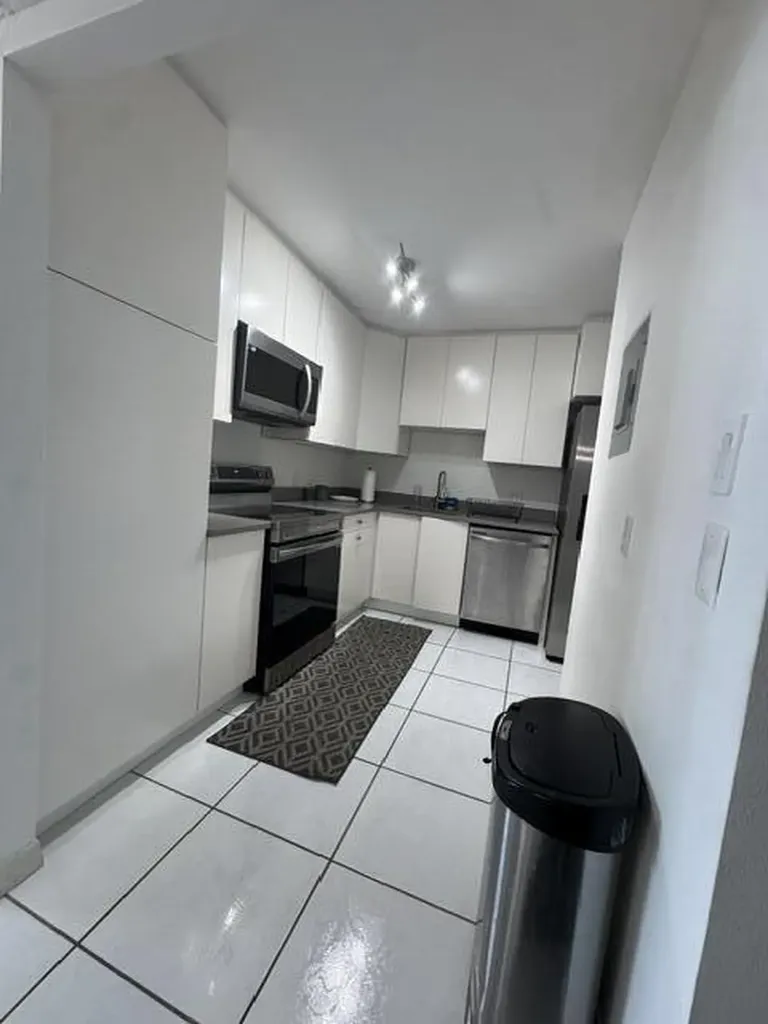 2201 S Ocean Drive Hollywood FL 33019