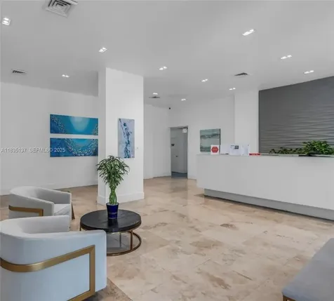 2201 S Ocean Drive Hollywood FL 33019