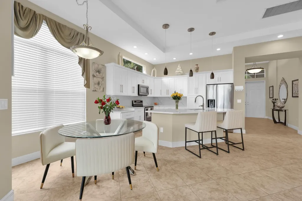 9377 Via Grande W Wellington FL 33411