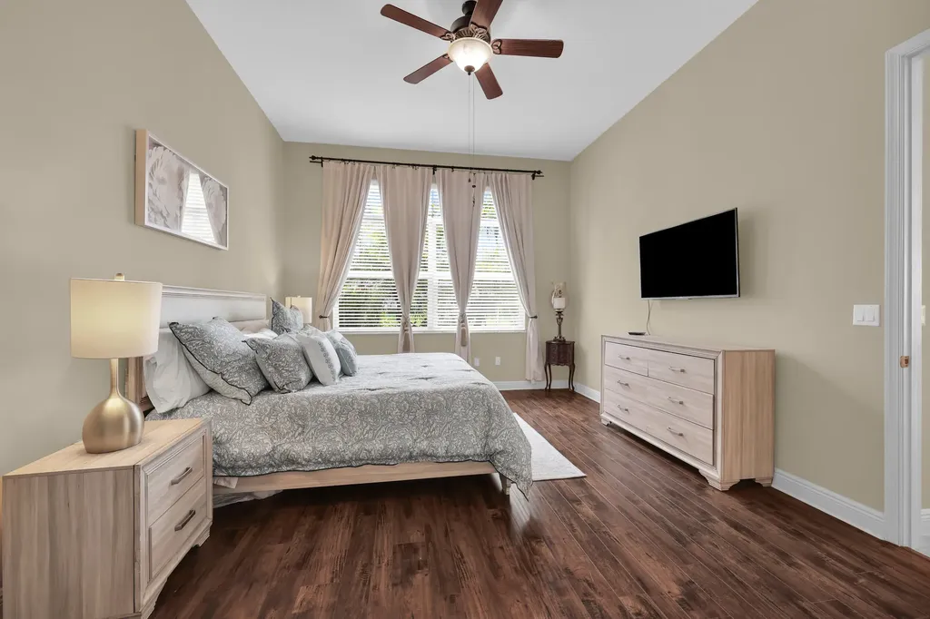 9377 Via Grande W Wellington FL 33411