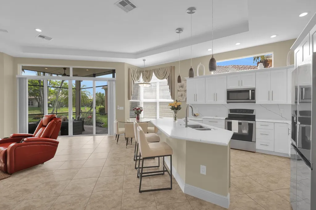 9377 Via Grande W Wellington FL 33411