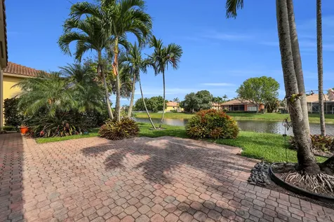 9377 Via Grande W Wellington FL 33411