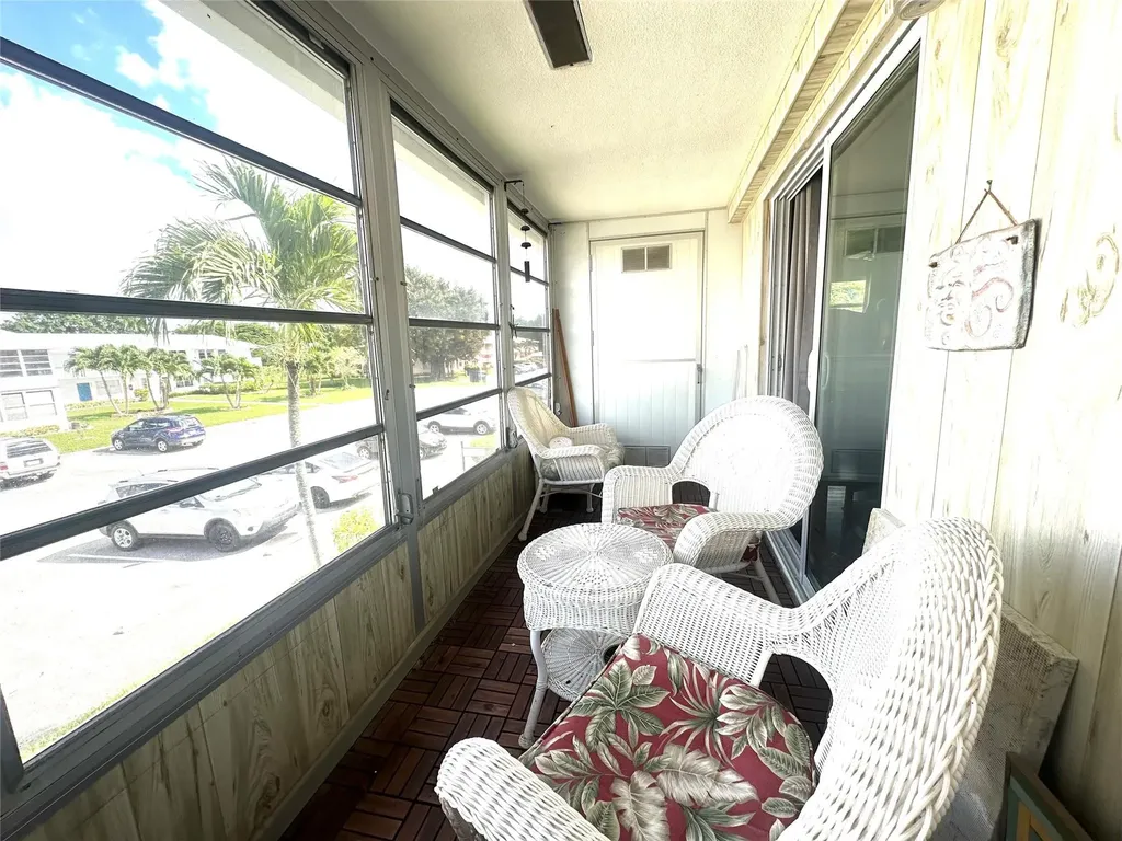 528 Tilford X Deerfield Beach FL 33442