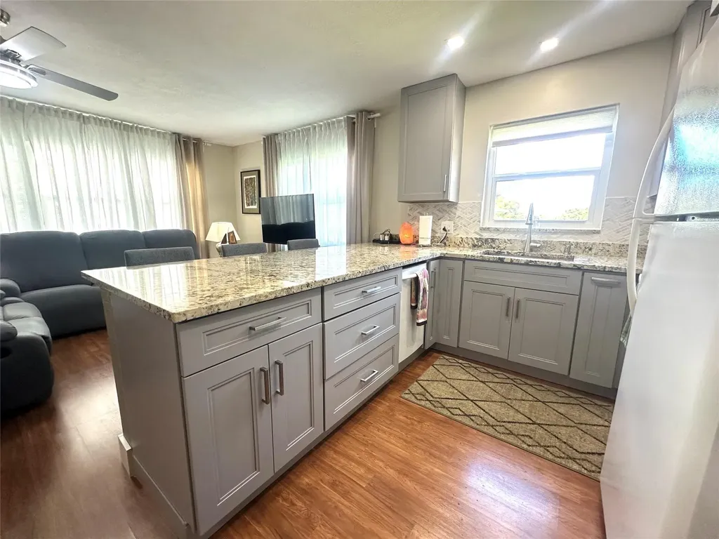 528 Tilford X Deerfield Beach FL 33442