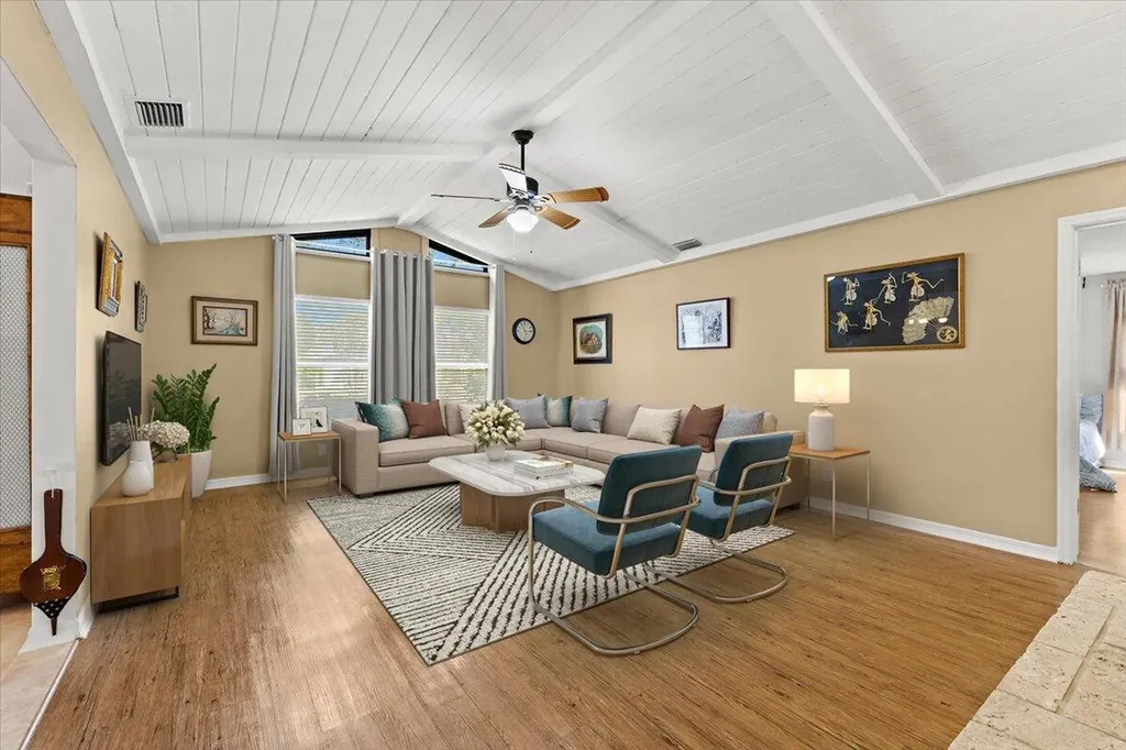2350 NW 105th Terrace Coral Springs FL 33065