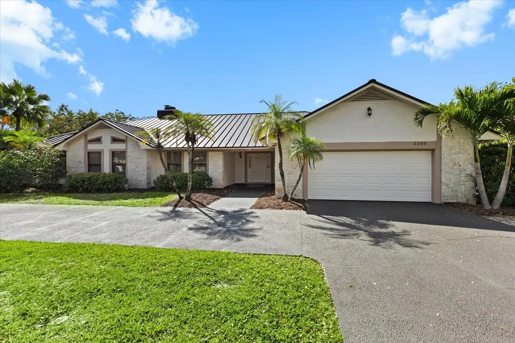 2350 NW 105th Terrace Coral Springs FL 33065
