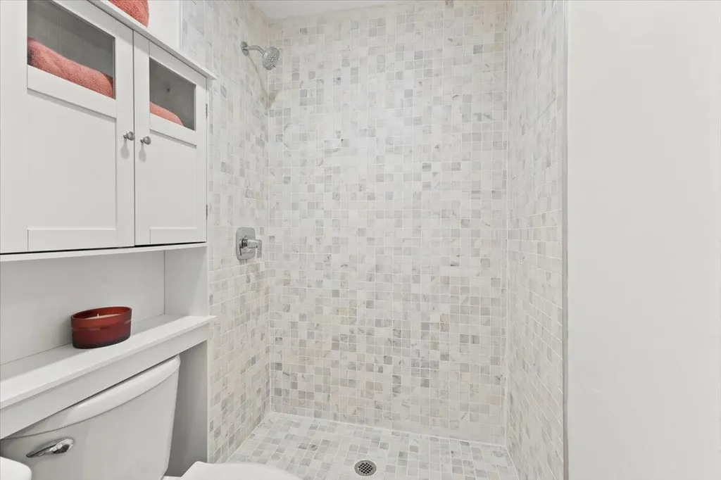 2350 NW 105th Terrace Coral Springs FL 33065