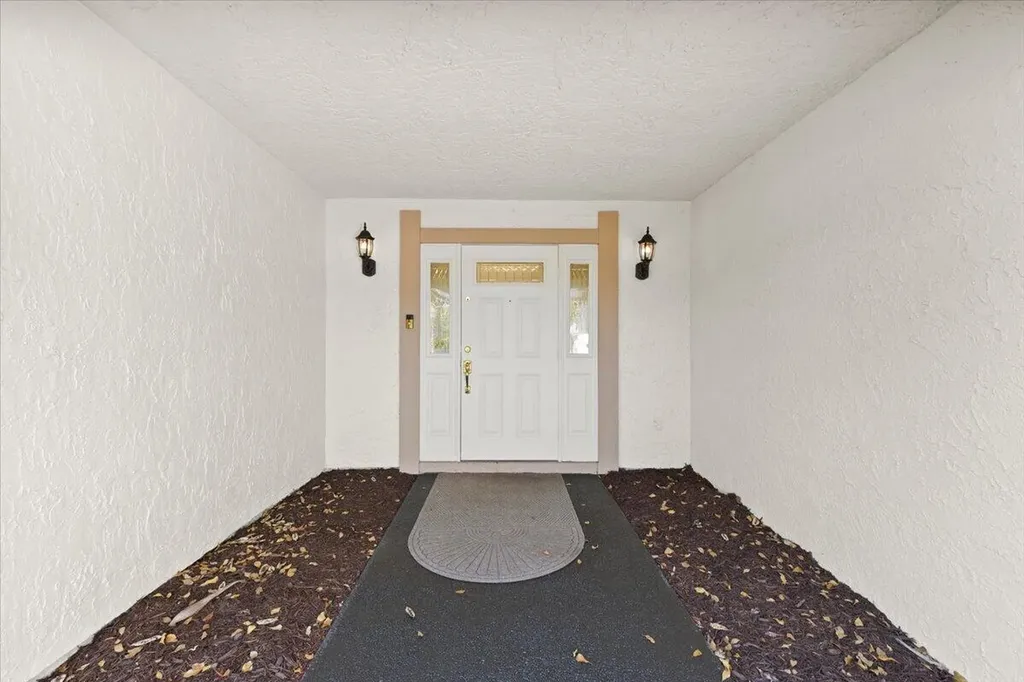 2350 NW 105th Terrace Coral Springs FL 33065