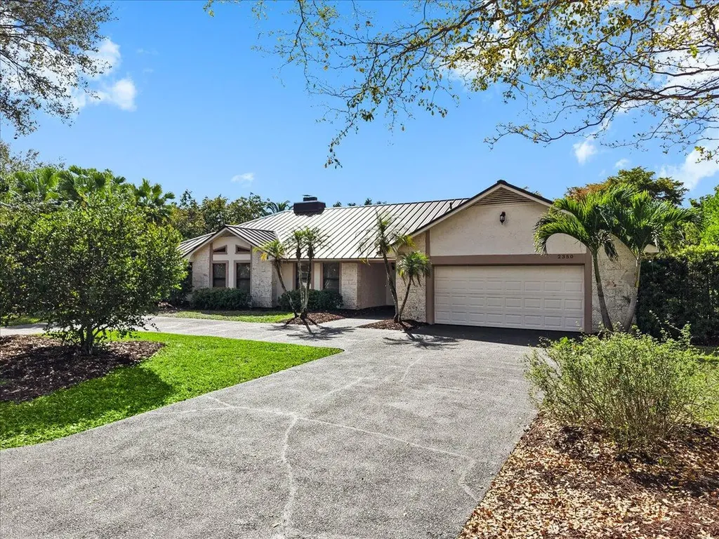 2350 NW 105th Terrace Coral Springs FL 33065